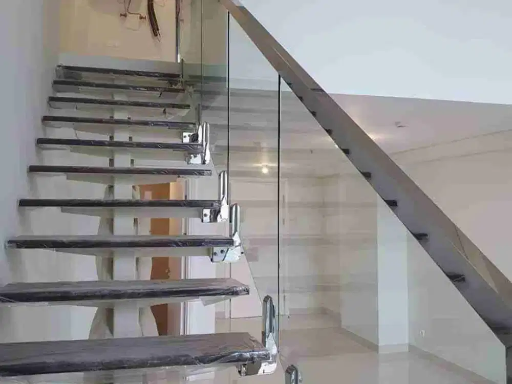 Apartemen Vie Loft Ciputra World Tengah Kota Murah