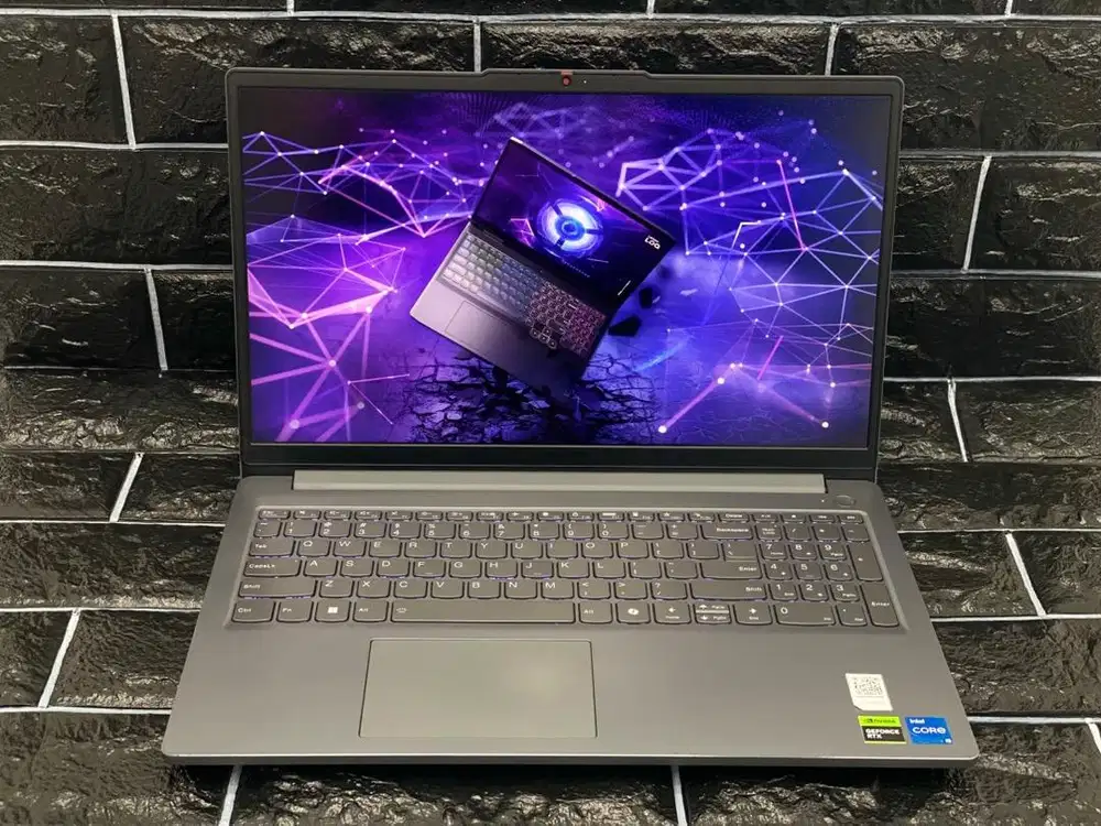 LAPTOP GAMING / RENDER LOQ ESENTIAL RTX 2050(4GB) i5-12450HX 12/512 GB