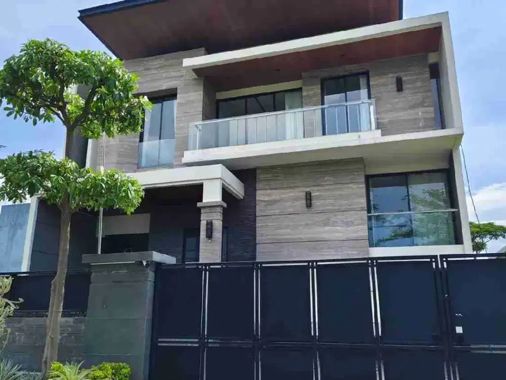 DIJUAL RUMAH RASA BARU CITRALAND INTERIOR SEMI FURNISHED