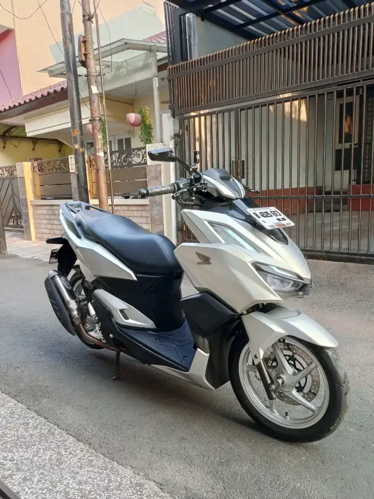 Honda Vario 160 Keyless 2012 Silver Metalik PAJAK HIDUP Mulus Nego