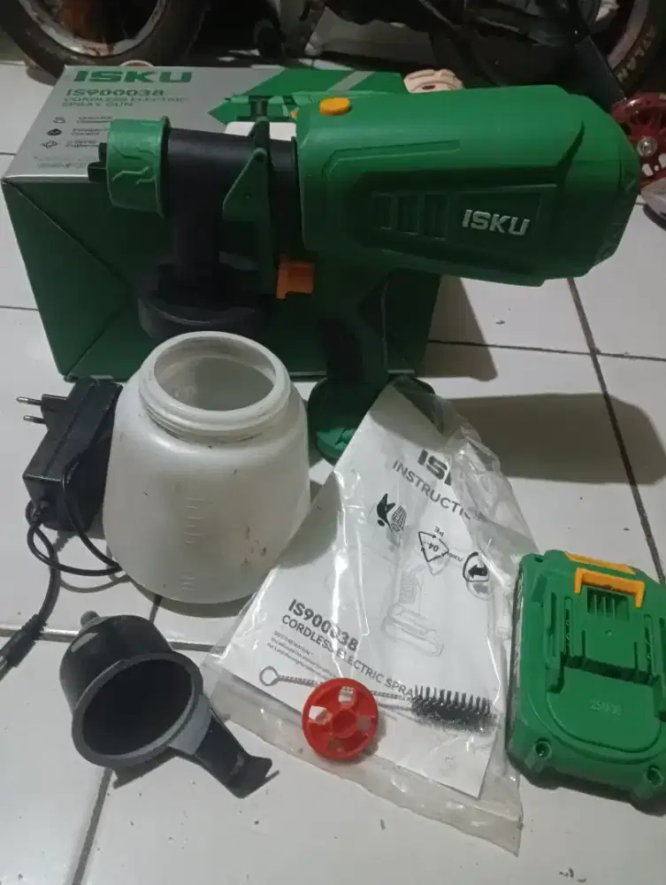 Buat ngecet tembok besi dan lain nya bisa