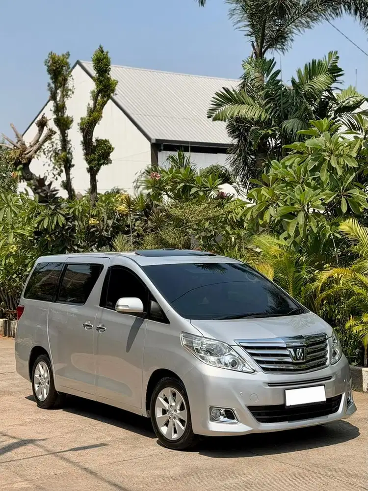 {Harga Cash} Toyota Alphard G ATPM 2.4 A/T CVT 2012/2013