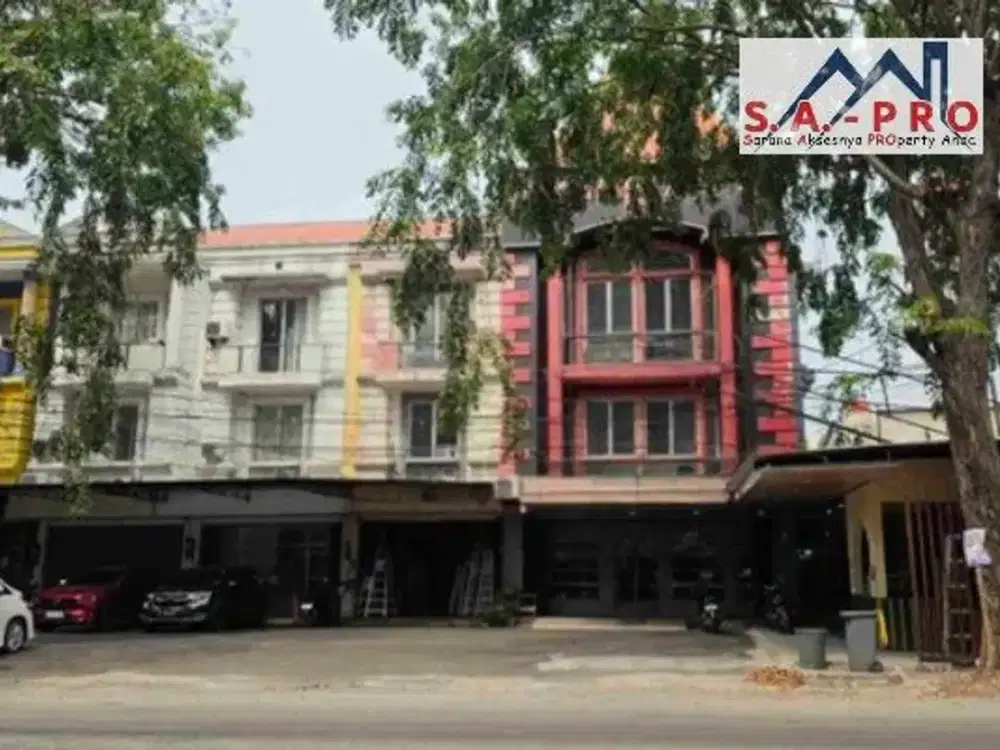 DIJUAL! Ruko HOOK 3 Lantai sekitar Bekasi