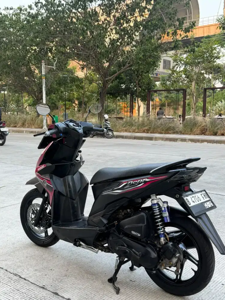 Honda Beat 2017 magenta pink