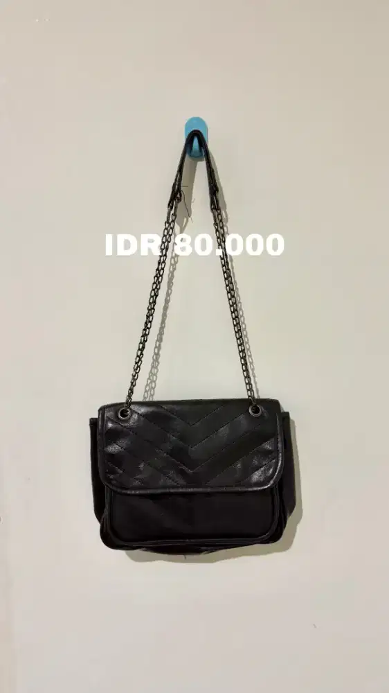 tas fashion hitam