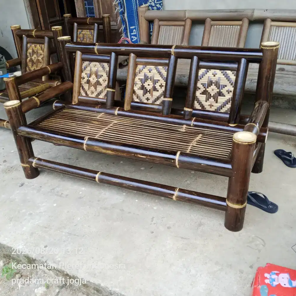 Kursi teras bambu