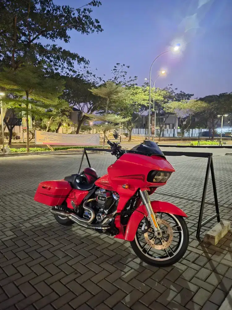 Harley Davidson Road Glide 2017 M8 107ci
