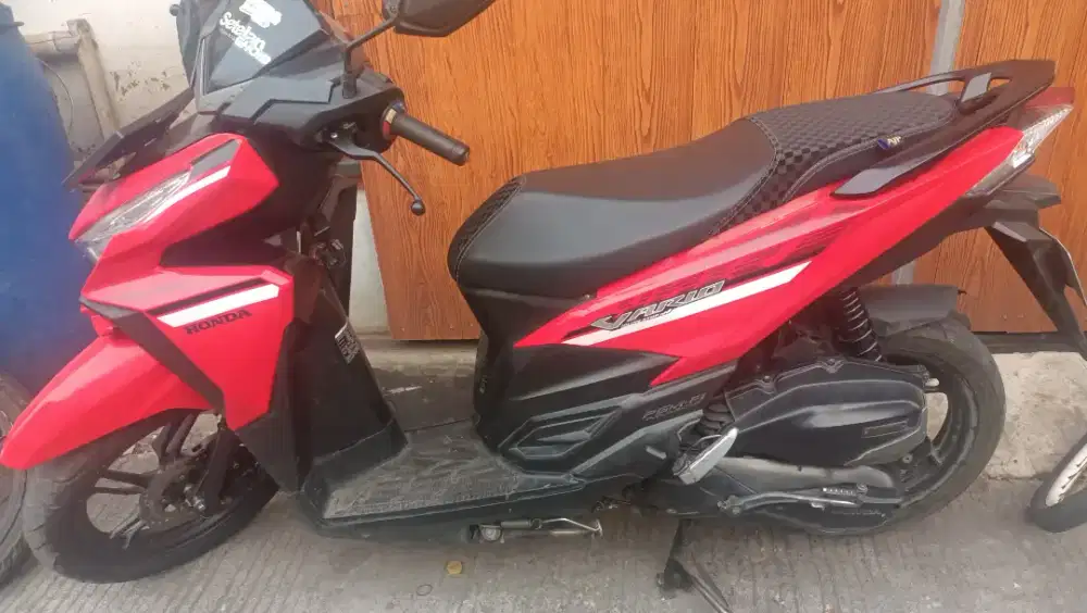 Vario LED 125 cc idling stop tahun 2018