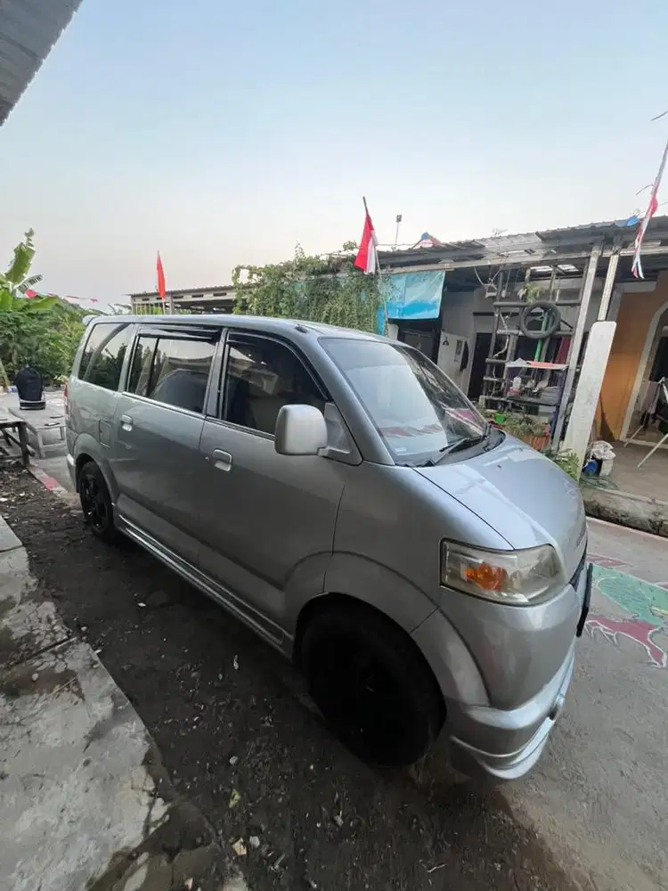 Suzuki apv 2005