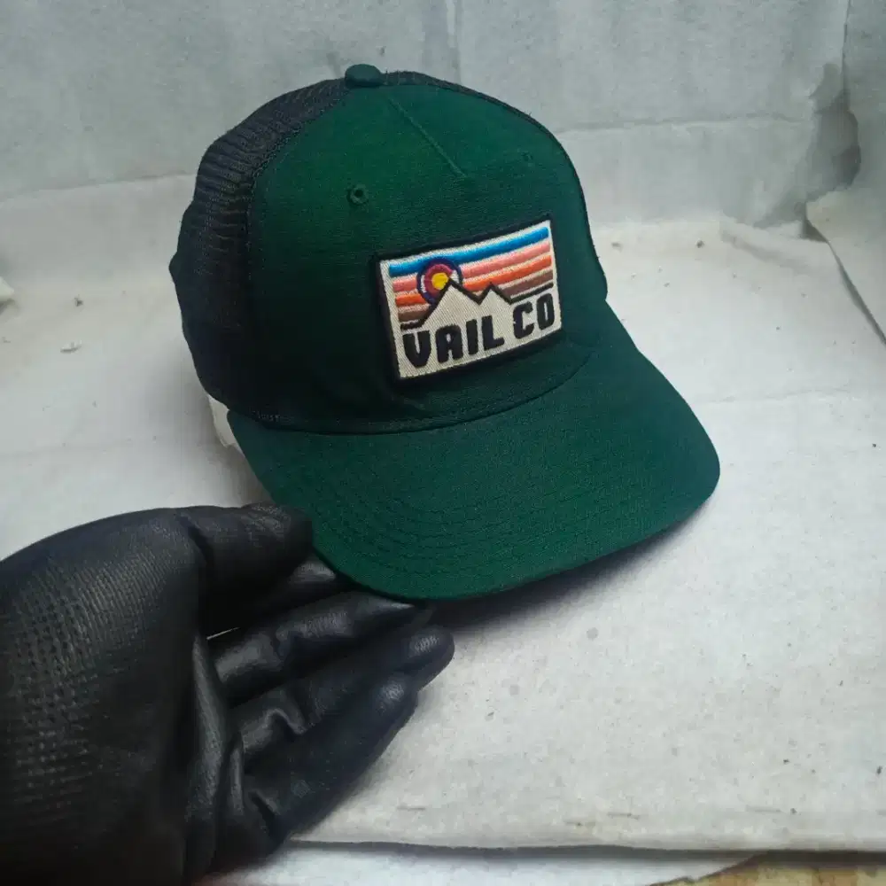 Topi Trucker Legacy Athletic Vail Colorado Patch Bordir Hijau Mesh