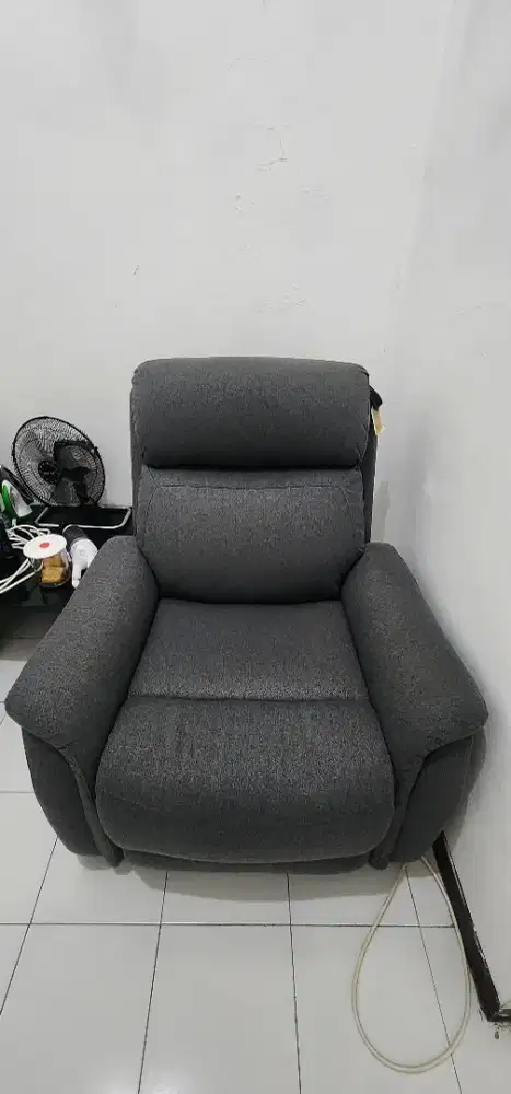 Sofa Recliner Informa 1 Seater + Remote