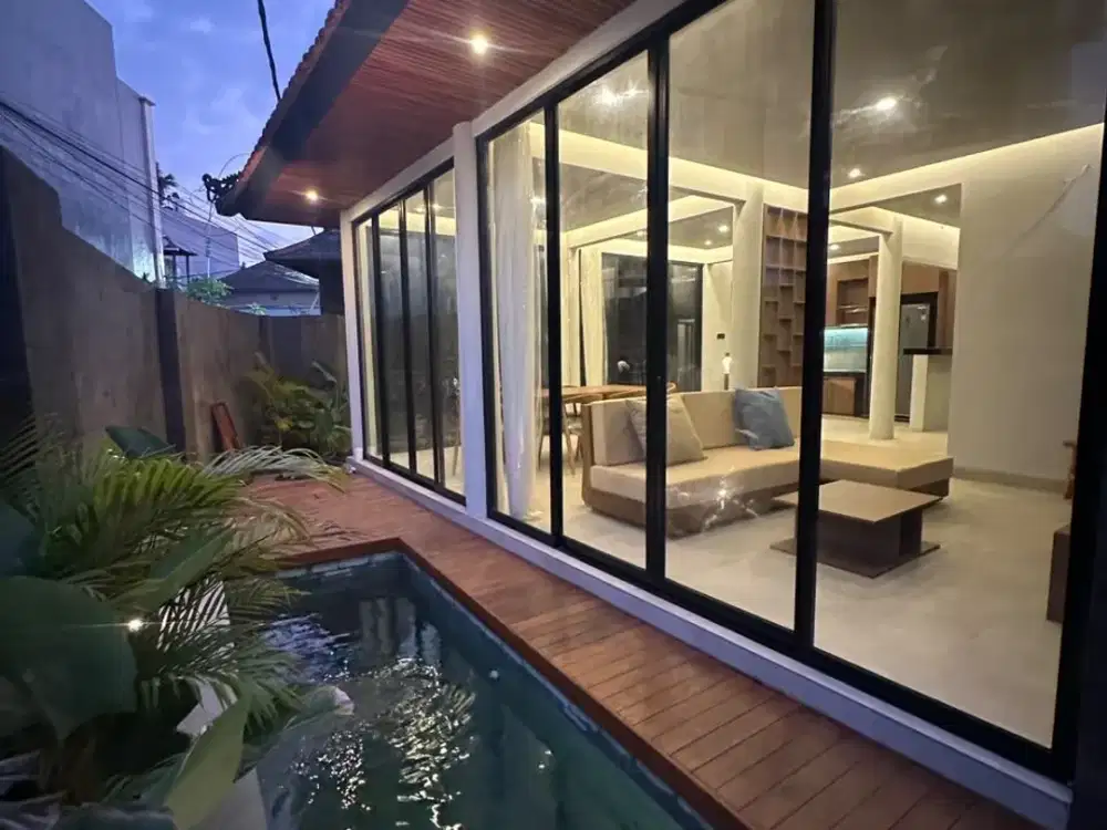 Dijual Villa Modern di Canggu / Freehold