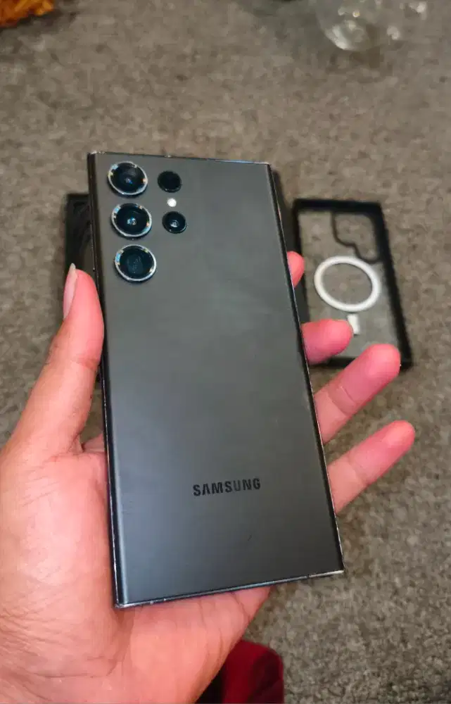 Samsung S23 Ultra 12/256 Resmi