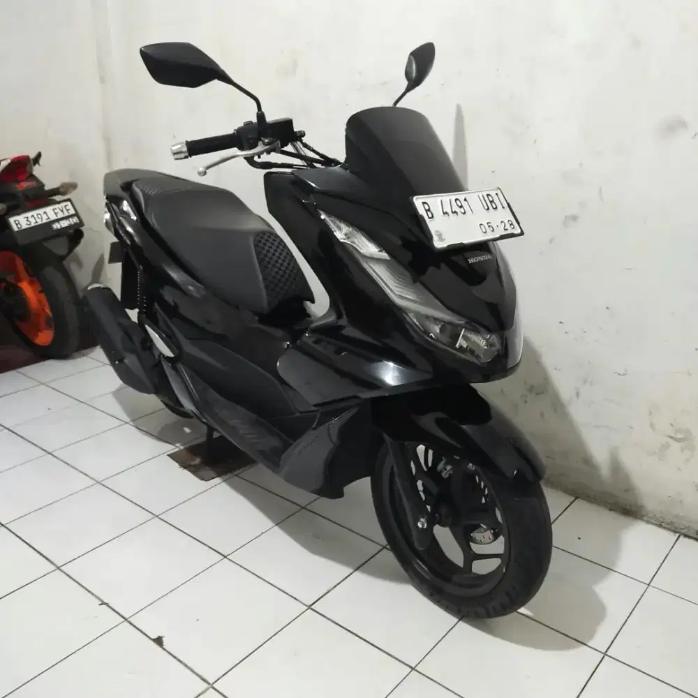 Honda PCX 160 Non ABS 2023 Mesin Cakep