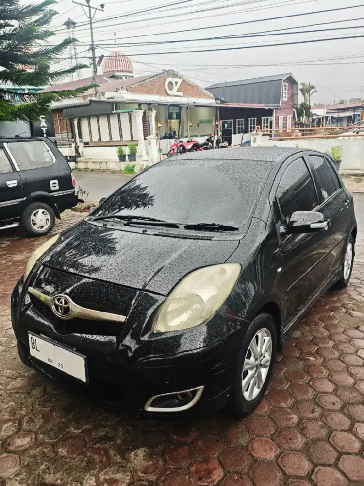 Toyota Yaris S Limited