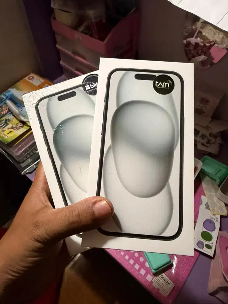 iPhone 15 128gb garansi resmi