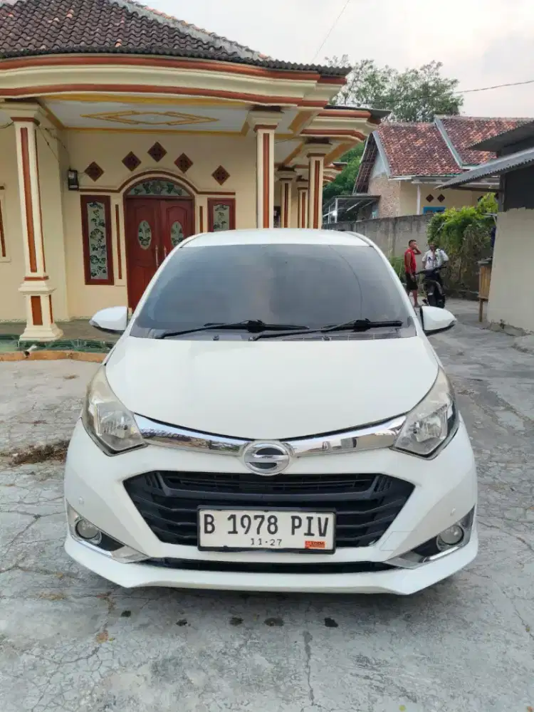 Sigra R 1.2 cc matic tahun 2017