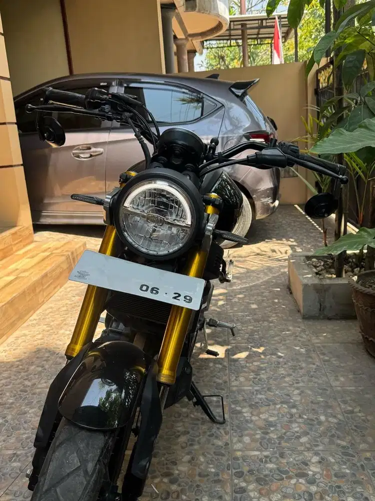 YAMAHA XSR 155 2024