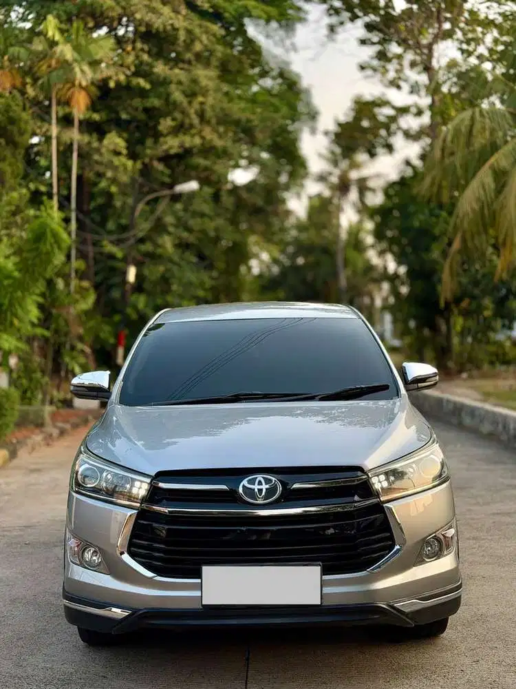 Toyota Kijang Innova Venturer 2018 Bensin