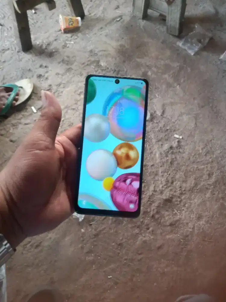 Samsung A71 NFC resmi sein ram8/128 barangan