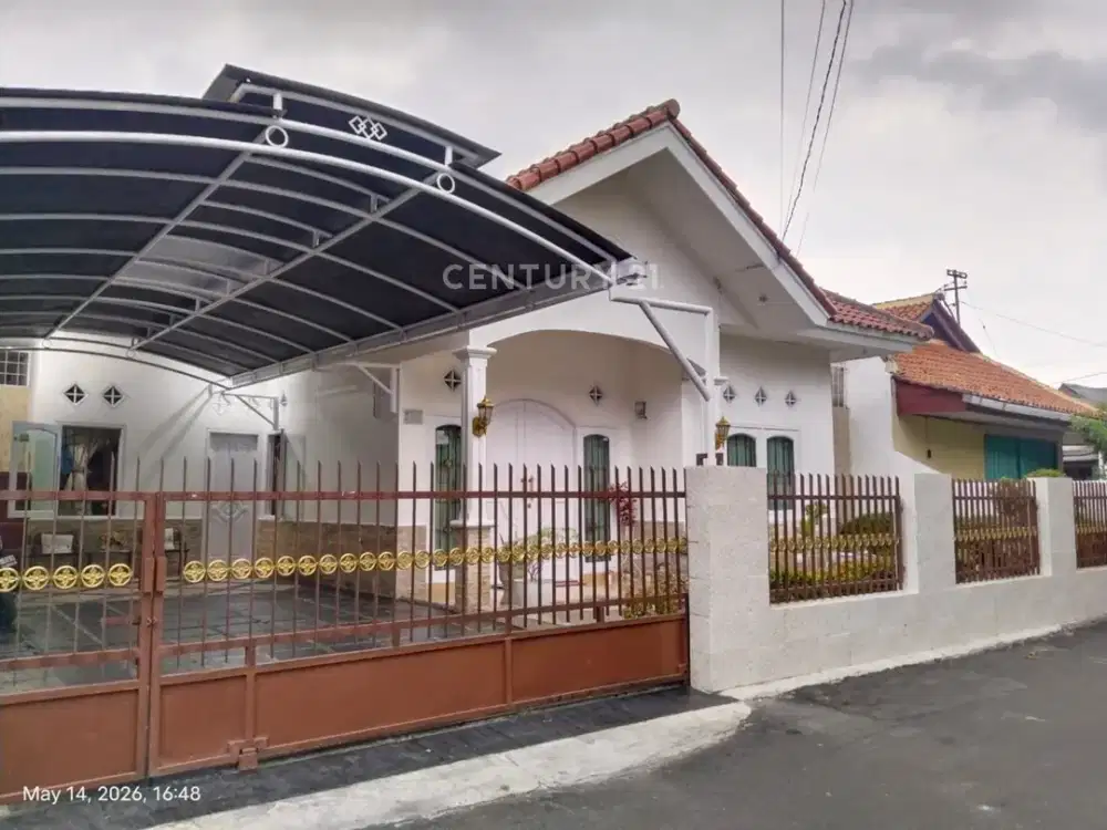 Dijual Rumah Nyaman Asri Full Furnished Design By Arsitek Strategis Di Condet Jaktim