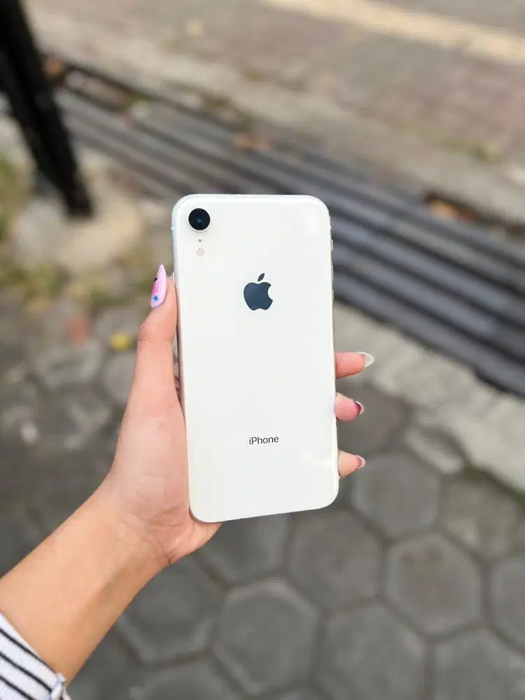 Iphone Xr 64GB All Op fullset no minus bh 77% pemakaian pribadi