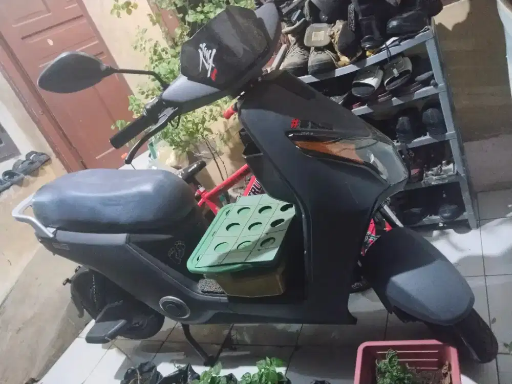 Uwinfly d 75 tahun 2025