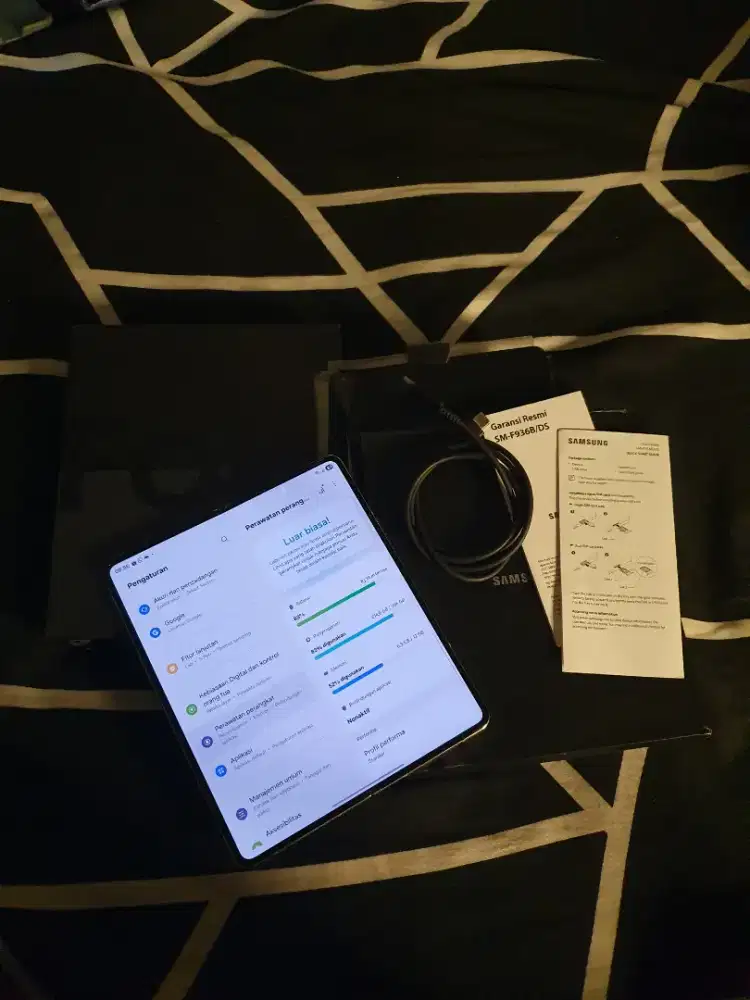 Samsung Fold 4 Sein Resmi 24gb (12+12) / 256 Gb, Fullset