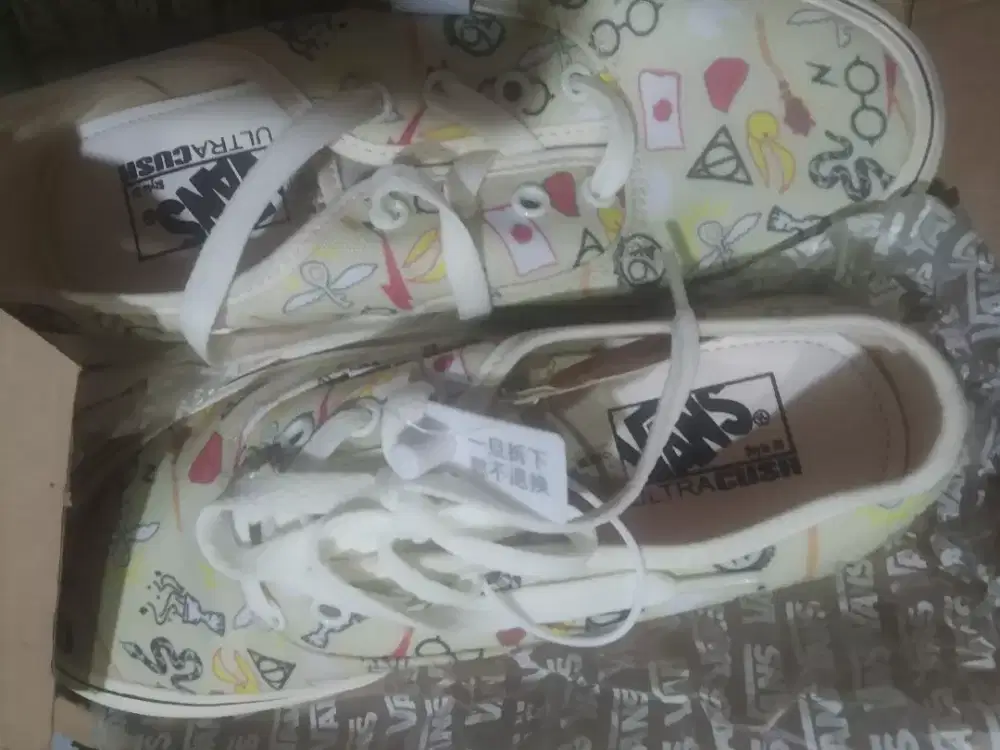Sepatu Vans autentic original