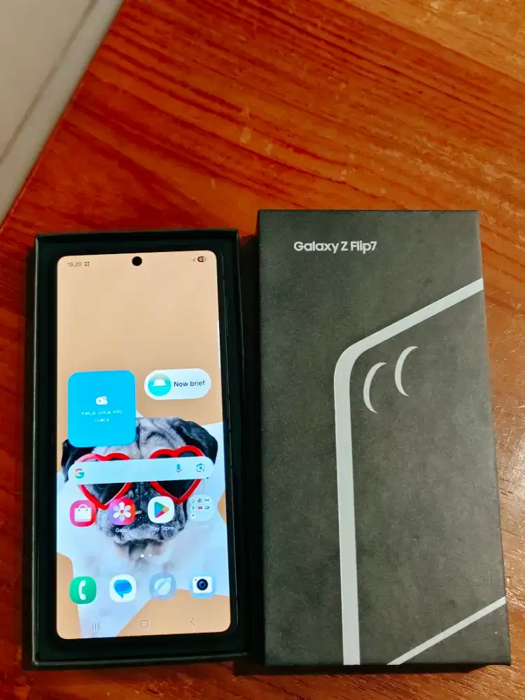 Samsung Z Flip 7 12/256Gb resmi Sein