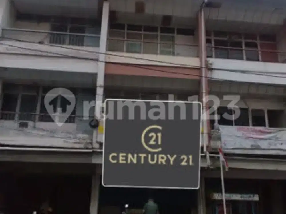 Ruko 3 Lantai Siap Pakai Lokasi Tengah Kota Jl. Teuku Cikdiro