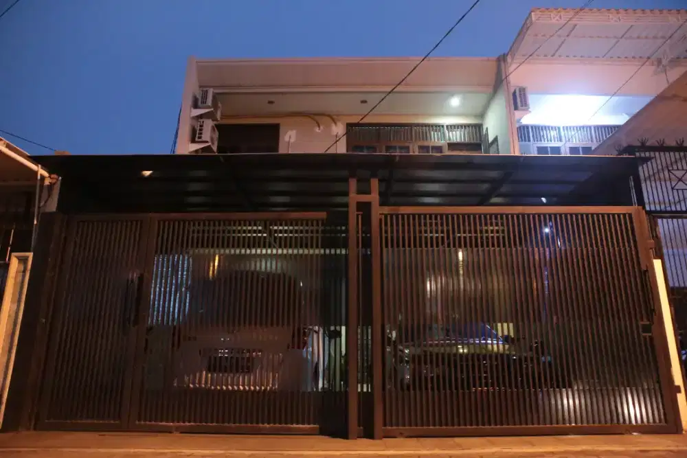 Dijual Rumah 2 lantai Jakarta Barat