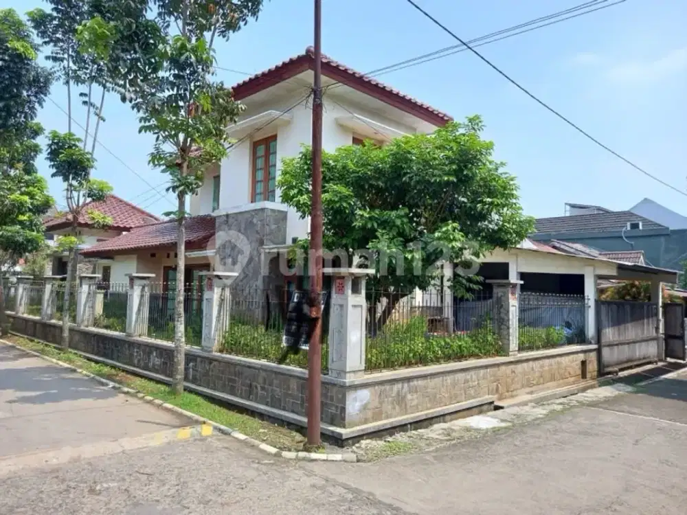Rumah Cantik Telaga Kahuripan Bogor Siap Huni