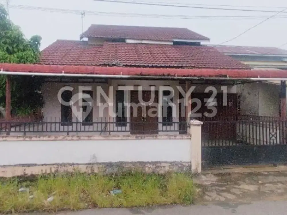 Rumah 2 Lantai di J.komyos Soedarso Gg. Tri Dharma Dekat Rs Kota