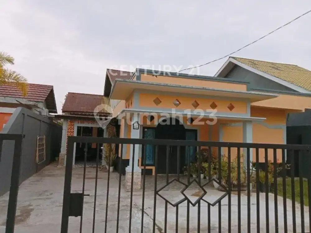 Rumah Bagus di Gg Kemuning Dekat Sekolah dan Pasar Bebas Banjir
