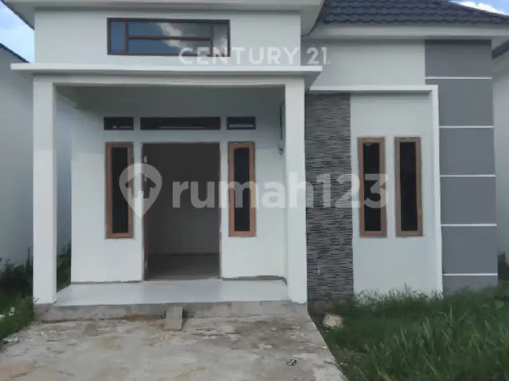 Rumah Baru Siap Huni Dekat Pasar dan Tempat Kuliner Siantan Ptk