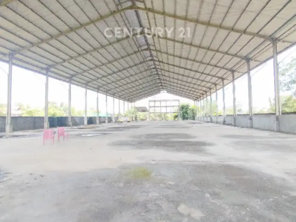 Gudang di Ahmad Yani 2 Jl Arteri Supadio 2.520 M2
