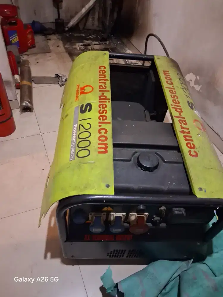 Di jual genset 12kva, bensin