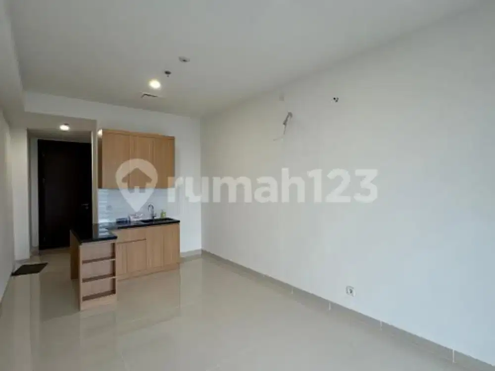 Brand New,New Furnished