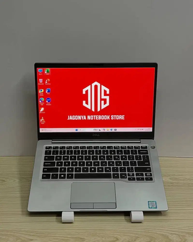 DELL Latitude 7300 i7 vPRO 8665U RAM 8GB SSD 256GB NVMe Layar 14 FHD
