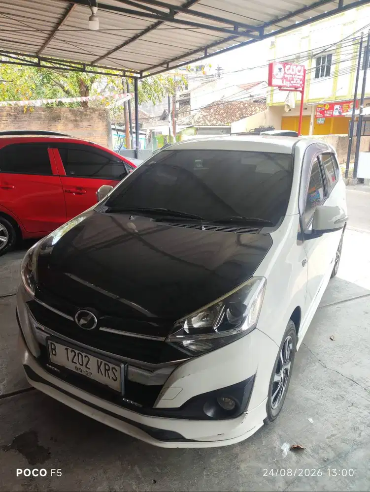 Ayla 1,2 deluxe type r 2017 plat b manual pajak hidup