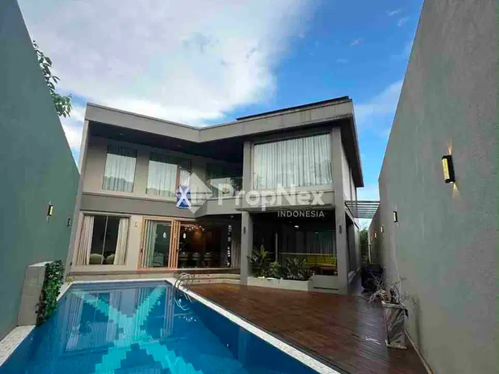 Dijual Rumah 3 Lantai Sukajadi Batam – Basement Gym, Sauna, Billiard & Kolam Renang