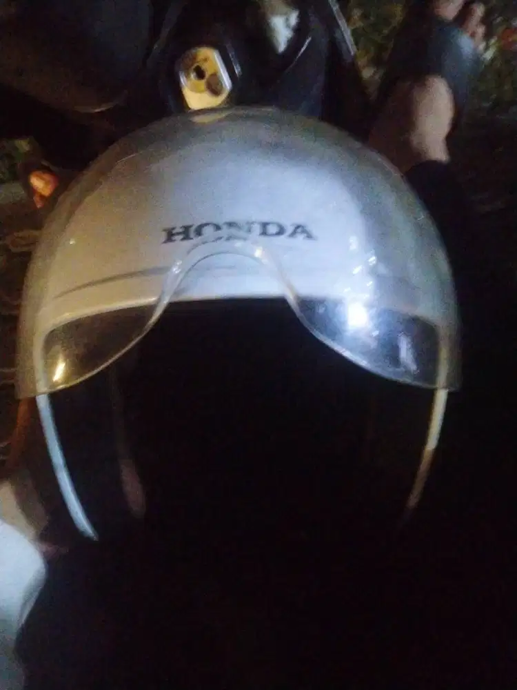 helm bekas,merk honda