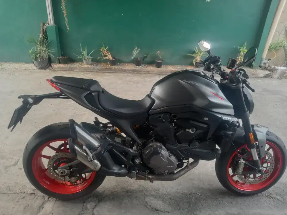 Ducati Monster 950 CC