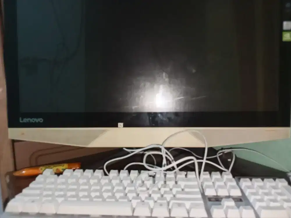 Jual PC all in one Lenovo core I5