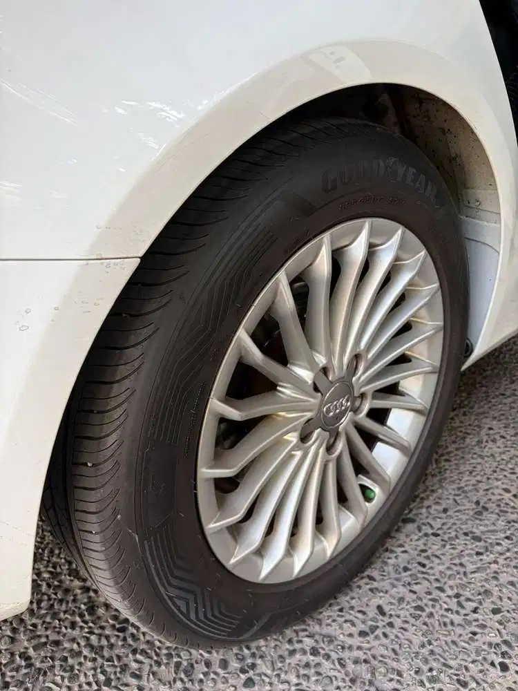 Audi A4 2013 Bensin