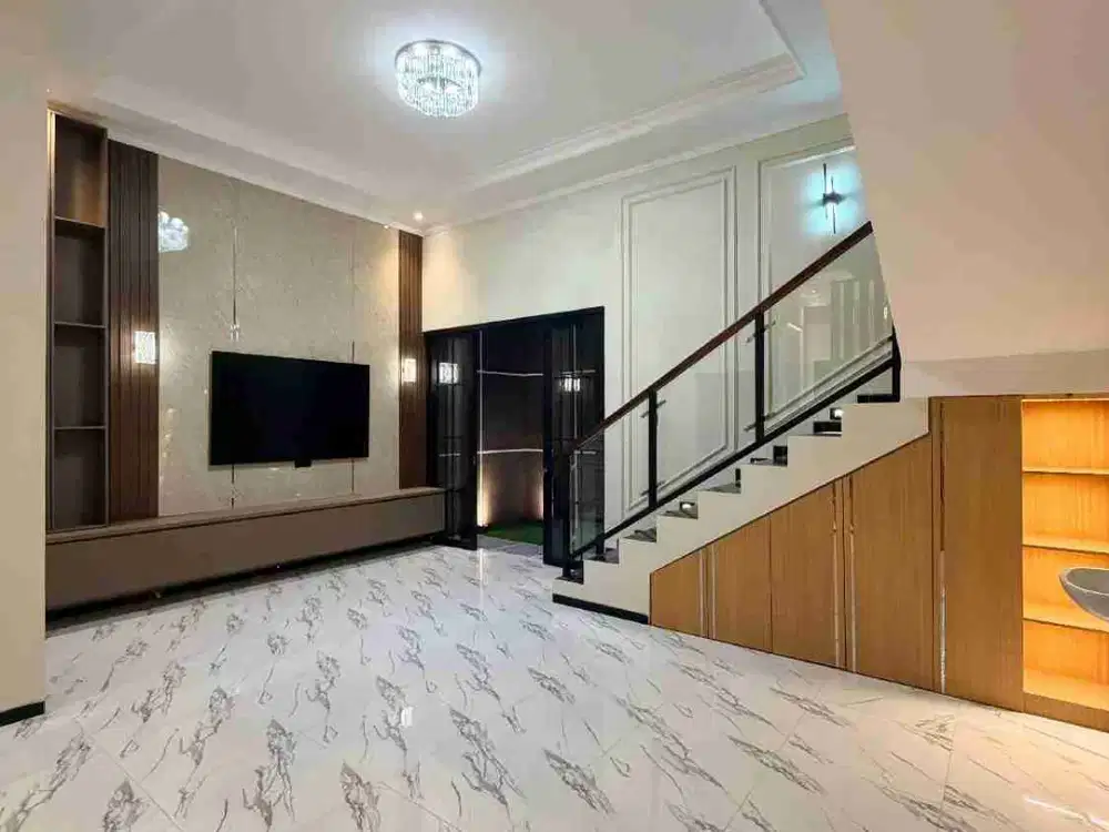 Dijual rumah sawojajar