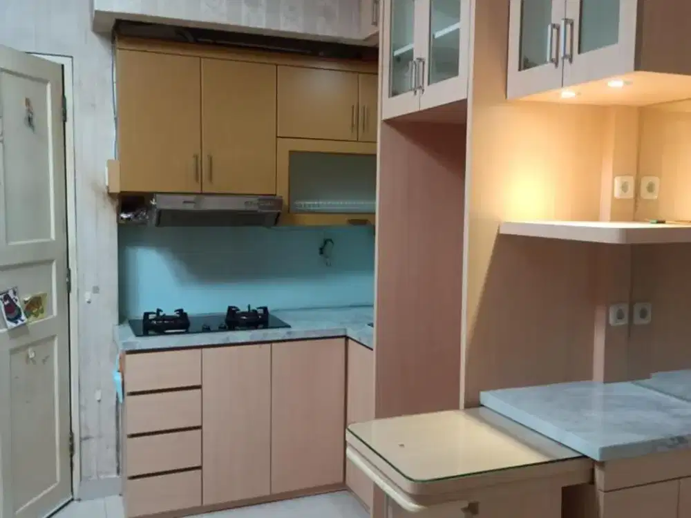 Disewakan Apartemen Mediterania Garden 1 Tipe 2 Kamar Tidur Luas 42 m2 Furnish Bagus Murah