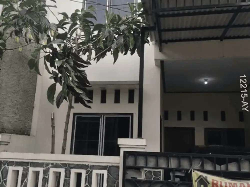 Dijual Rumah Rapi & Terawat Lingkungan Aman Dalam Komplek Di Karawaci Tangerang