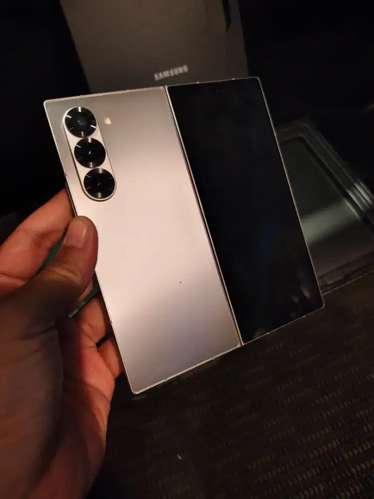 Samsung fold 6 12/512 jaringan 5G resmi indonesia